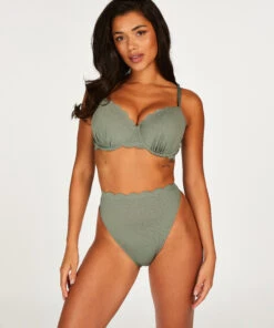 Vorgeformtes Bügel-Bikini-Oberteil Scallop 8 Vorgeformtes Bügel-Bikini-Oberteil Scallop -Badebekleidung Verkauf 200883 3