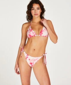 Bikinihose Mit Hohem Beinausschnitt Tie Dye